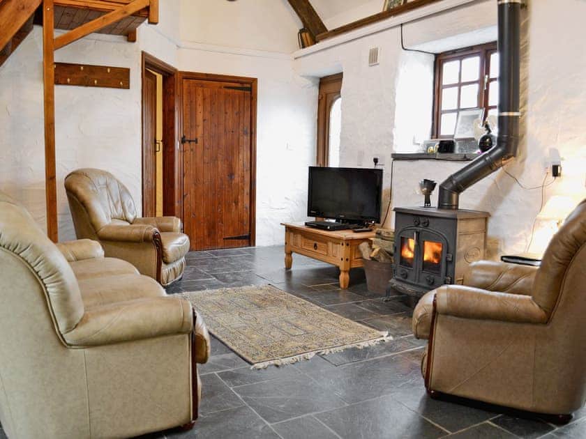 Open plan living/dining room/kitchen | The Stables Cottage, Ambleston