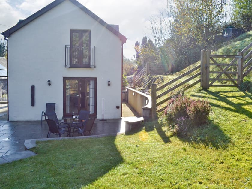 Exterior | Ty Bach, Felingwm Uchaf near Carmarthen