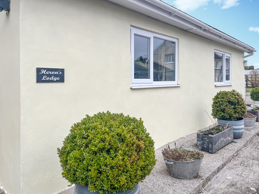 Heron’s Lodge, Llanarthney