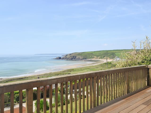 Hillside Ref 29021 In Praa Sands Near Penzance Cornwall