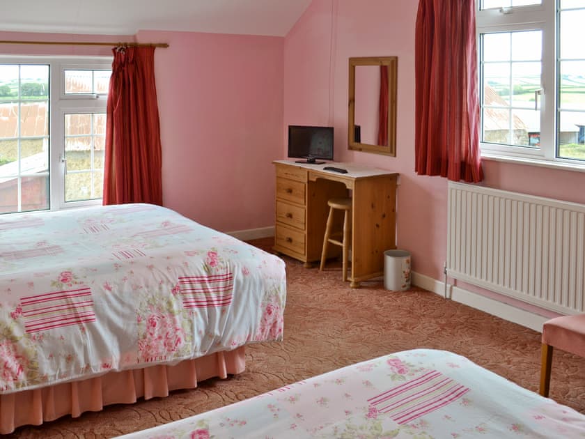 Bedroom | Granny Bond’s Farmhouse, Buckland Brewer