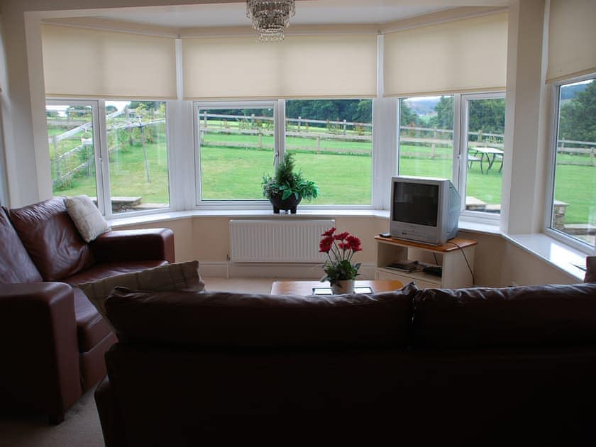 Shallcross Hall Cottages - Blackbrook, Whaley Bridge near Buxton