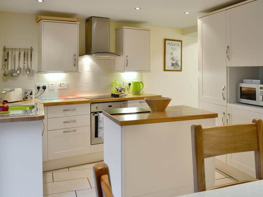 Spacious, well equipped kitchen/ dining room | Railston Cottage, Seahouses