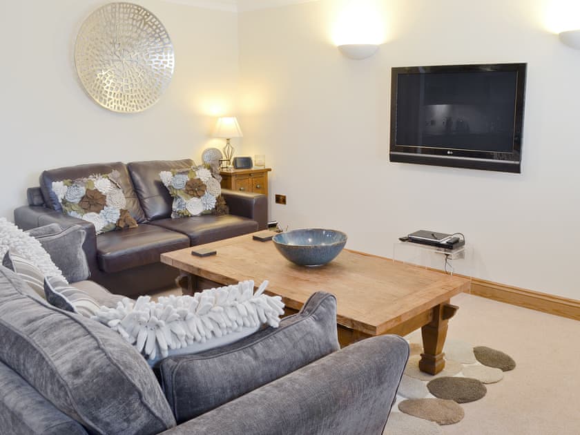 Open plan living/dining room/kitchen | Appletree Apartment 6, Beadnell