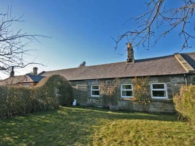 Hollybush Cottage Cottages In Craster Embleton Northumbrian