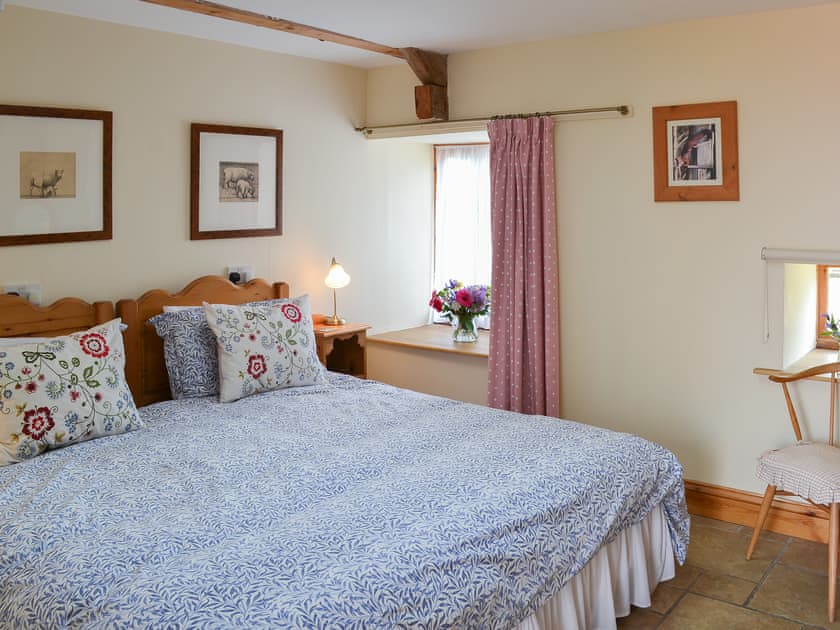 Comfortable bedroom that can be either a twin or double on request | The Old Farmhouse, Grindon near Haydon Bridge