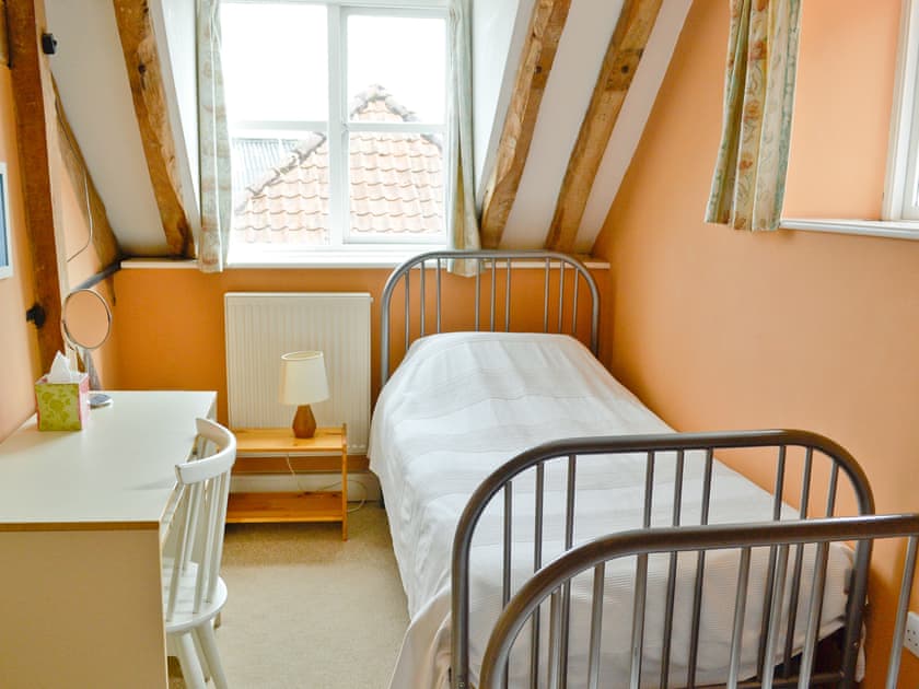 Twin bedroom | The Stable, Whitminster