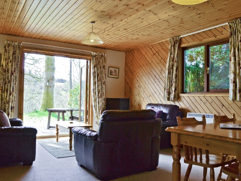 Open plan living/dining room/kitchen | Achaneich Chalet, Spean Bridge near Fort William