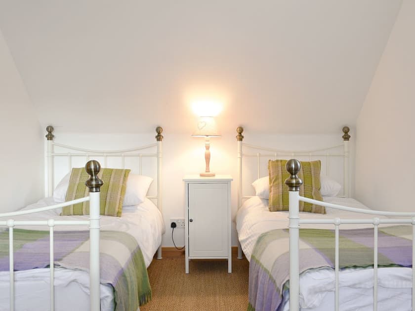 Twin bedroom | Tigh Sheoc, Torrin, Isle of Skye