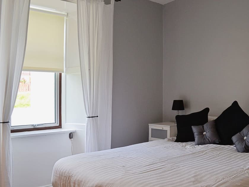 Double bedroom | Airy Cottage, Kames, Tighnabruaich