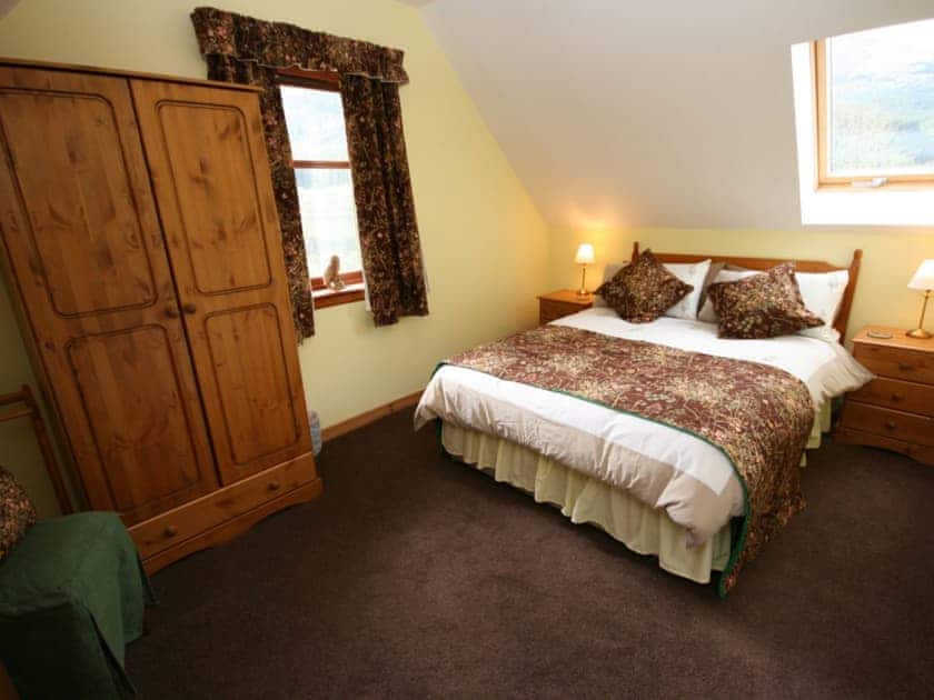 Alpine Lodge, Strathyre by Callander