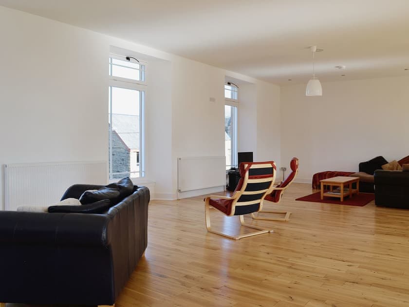 Open plan living/dining room/kitchen | Castlehill Upper Villa, Campbeltown