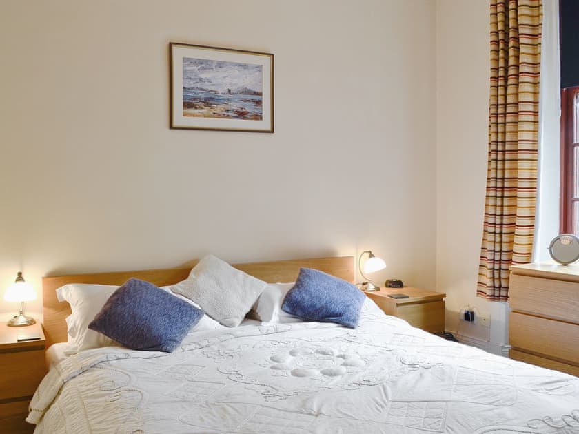 Double bedroom | Brough Hall, Paisley