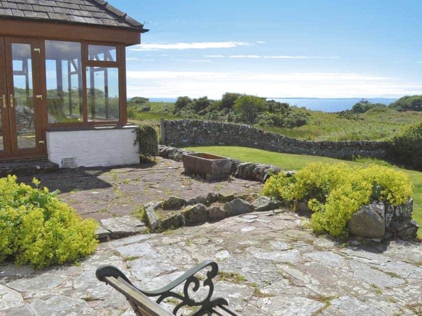Garden | Allanhead, Borness, by Borgue, Kirkcudbright