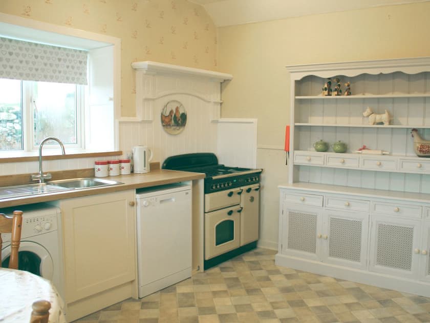 Spacious country kitchen  | Palmallet Cottage, Whithorn