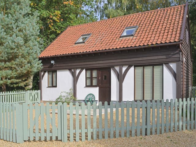 Forest Cottage Ref Ccco In Northwold Norfolk Cottages Com
