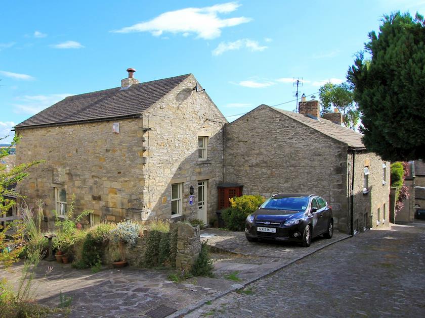 Traditional, 18th century stone cottage | Stonecroft, Middleham, near Leyburn