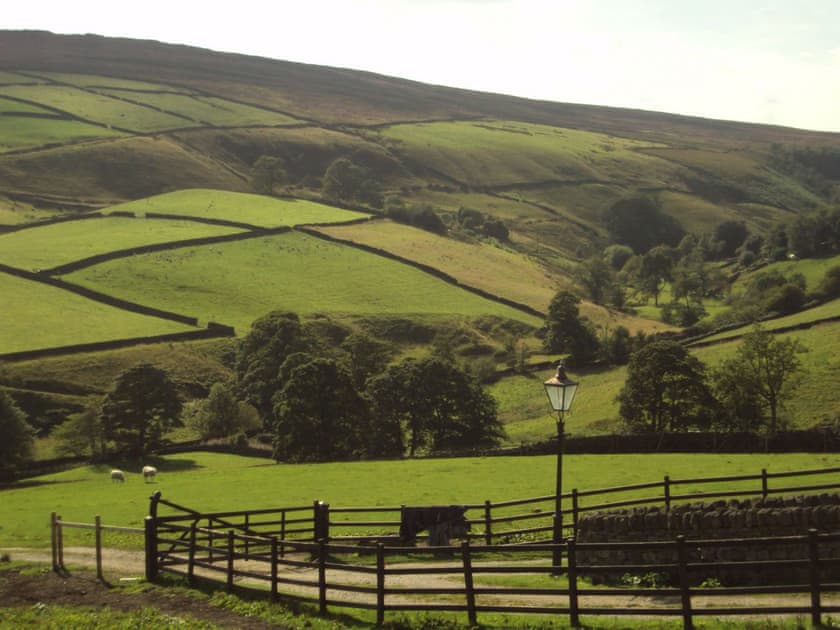 Bronte Barn, (Luxury), Oldfield near Haworth