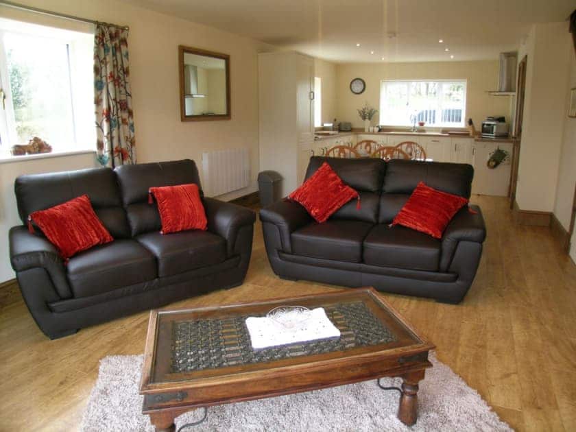 Roe Cottage - Fallow House and Roe Cottage, Paythorne, near Skipton