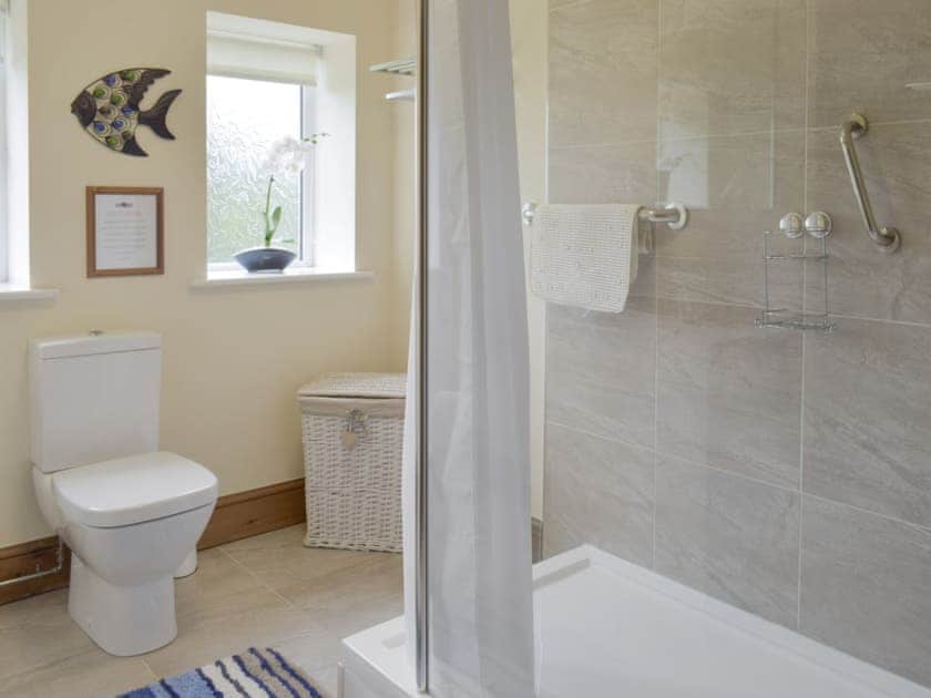 Spacious shower room with walk-in shower | Roe Cottage - Fallow House and Roe Cottage, Paythorne, near Skipton
