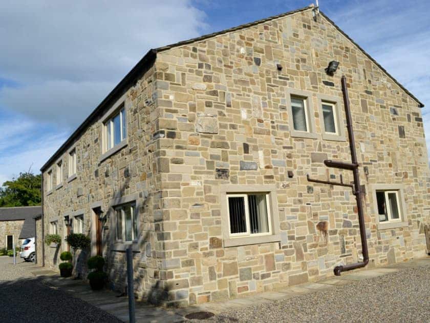 Roe Cottage - Fallow House and Roe Cottage, Paythorne, near Skipton