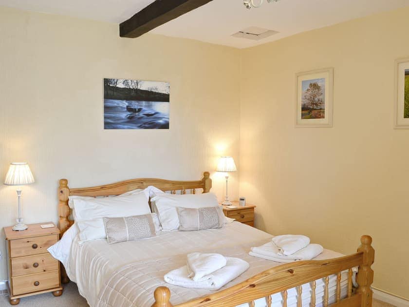Master bedroom | Winville Cottage, Askrigg