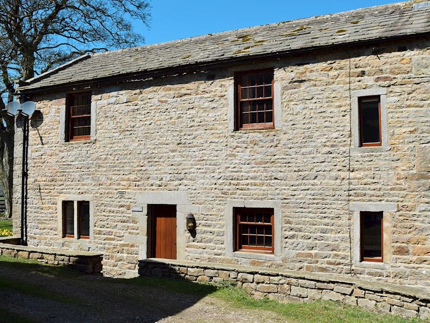 Grade II listed, detached character property | West Cottage - Feetham Holme Cottages, Low Row near Reeth