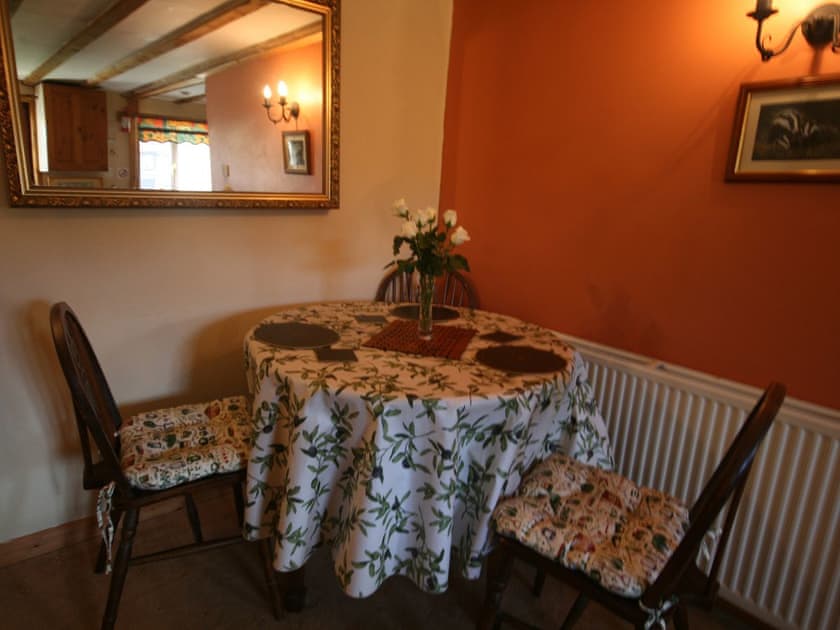 Whitehall Farm Cottages - Badger’s Barn, Staintondale near Scarborough