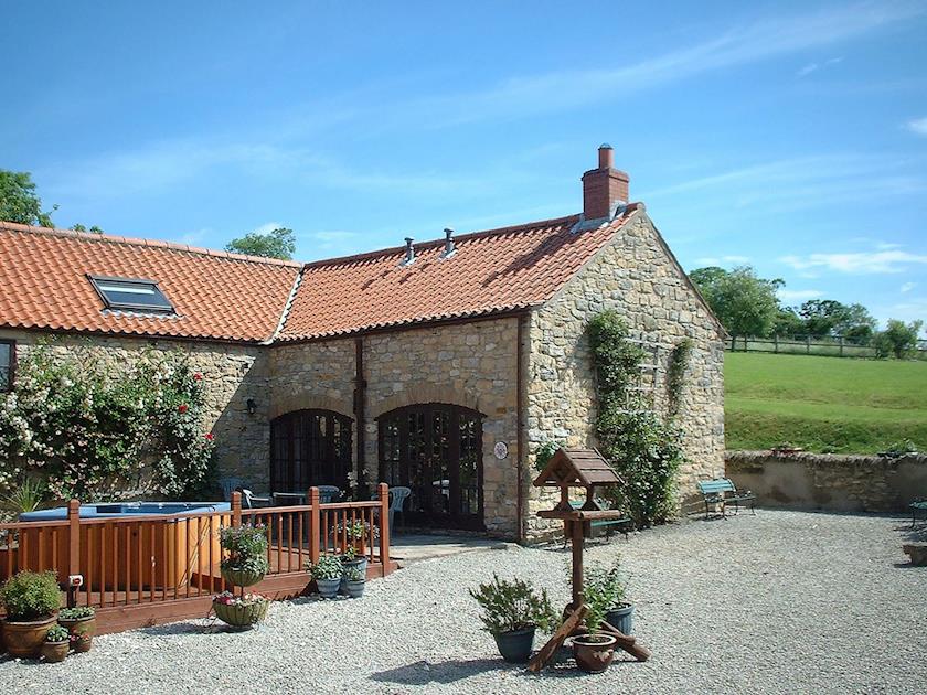 Exterior | Rose Cottage - Sands Farm Cottages, Wilton near Pickering