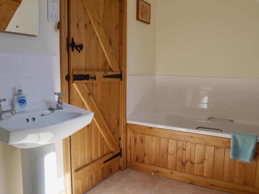 Bathroom | The Stable, Great Fryupdale near Whitby