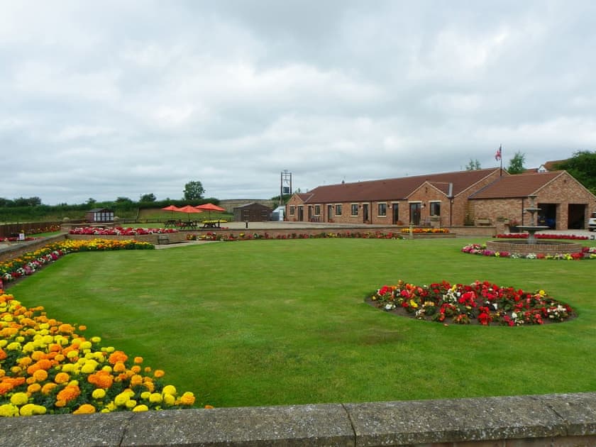 Southolme Lodges - Elm Lodge, Pickering