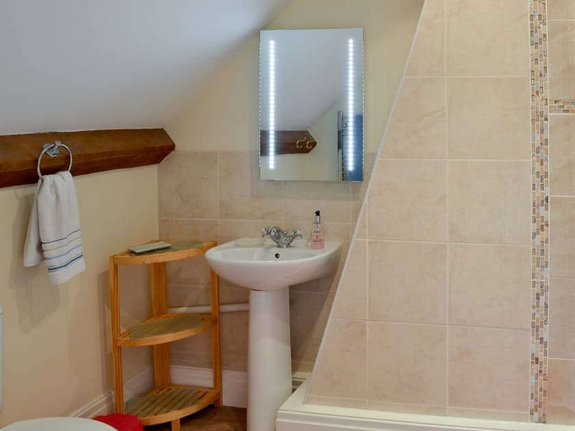 Bathroom | The Old King’s Head, Pickering