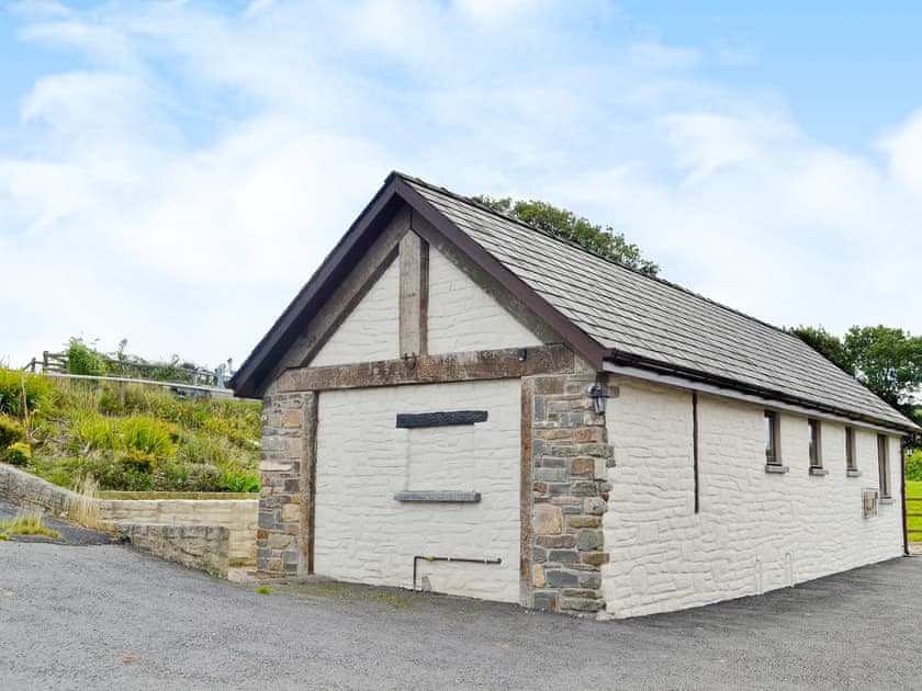 Exterior | Three Rivers Farm Cottages - The Cart Shed, Ferryside