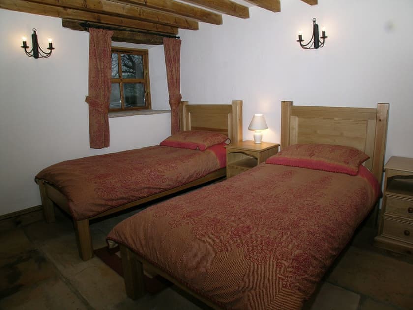 Twin bedroom | Newbiggin Hall Cottages - Cedar Cottage, Aislaby near Grosmont and Whitby