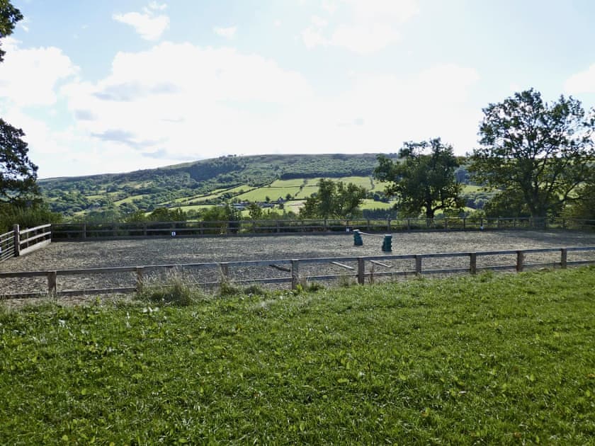 Horse arena | Newbiggin Hall Cottages - Acorn Cottage, Aislaby near Grosmont and Whitby