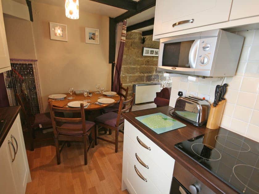 Kitchen and dining area | Cliff Cottage, Staithes near Whitby