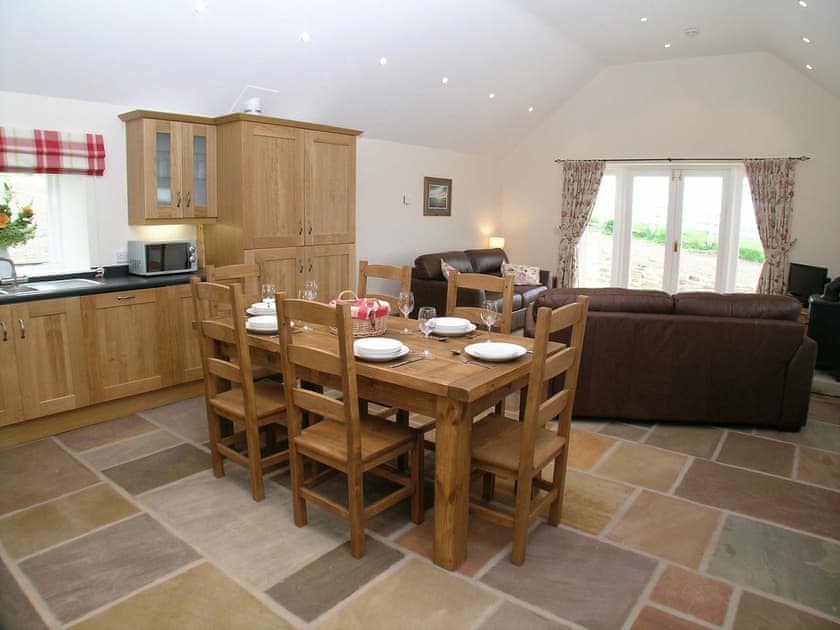Travellers Rest Farm Cottage, Ugthorpe near Whitby