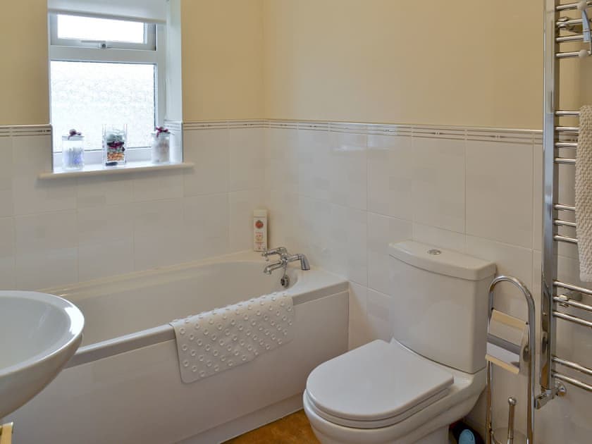 Family bathroom | Eastside House, Whitby