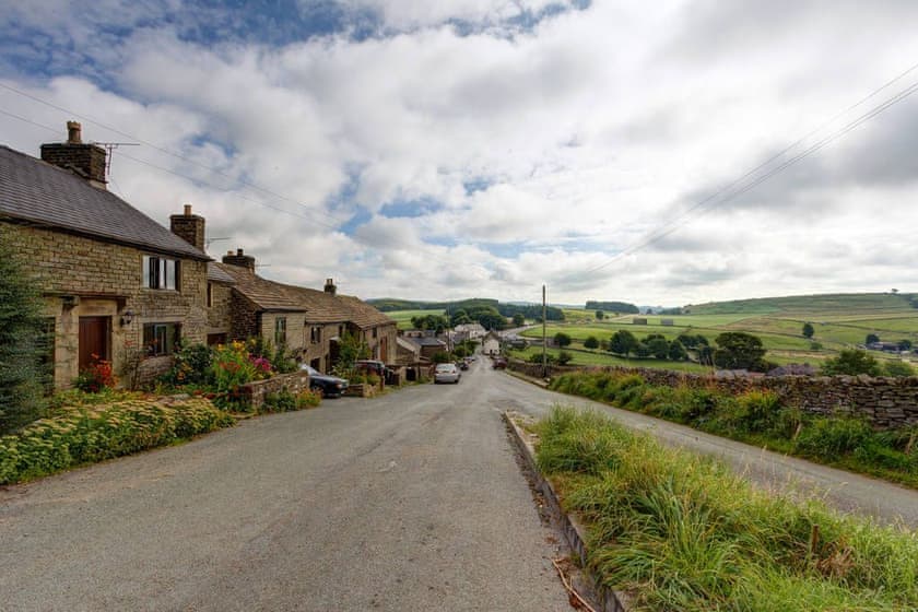 Daisy Bank Cottage Ref Cc412073 In Sparrowpit Near Buxton
