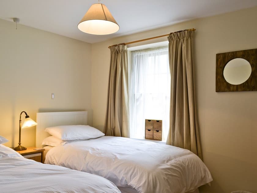 Twin bedroom | Lund Cottage (was Gabriel’s Cottage), Keswick