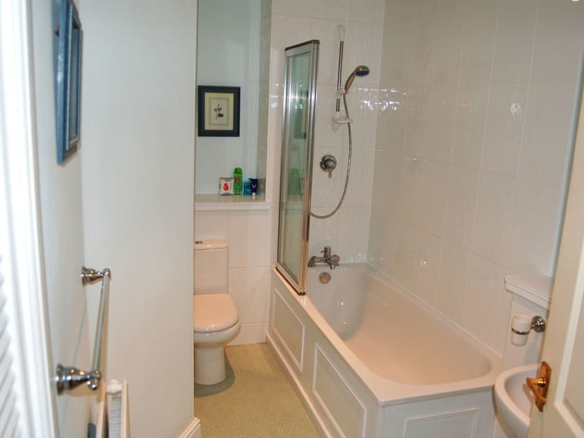 Main bathroom  | Brundholme, Keswick