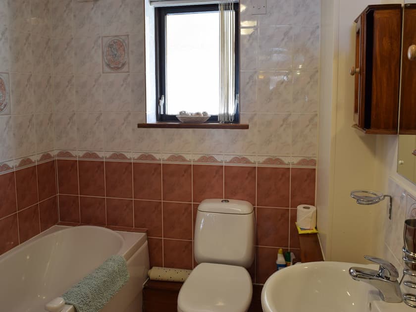 Bathroom | Dairy Lodge, Keswick