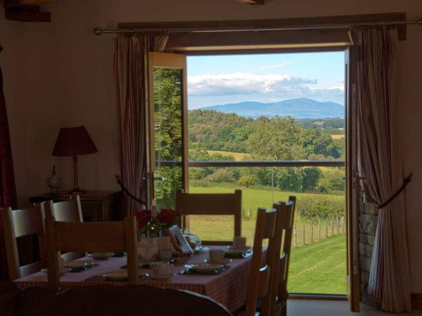 New Park Farm Cottages - Church Cottage, near Keswick