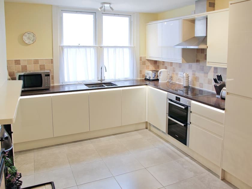Well equipped kitchen | Brookside Cottage, Braithwaite
