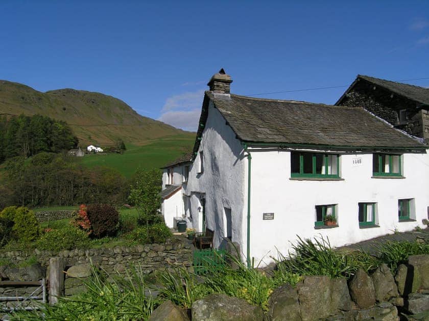 2 Town Head Cottages