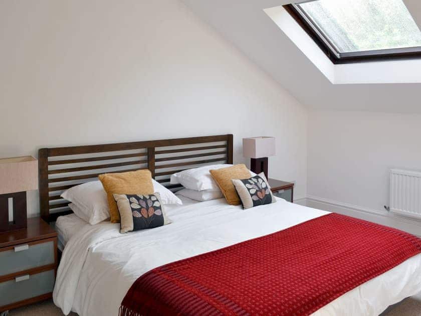 Light and airy double bedroom | Tottlebank - The Falls - The Falls, Ambleside