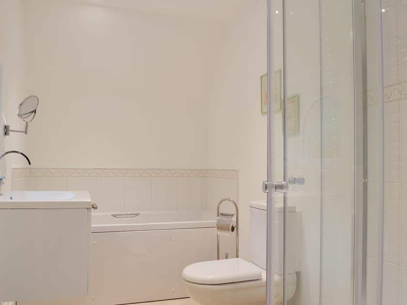 Bathroom | 1 School Cottages, Troutbeck Bridge