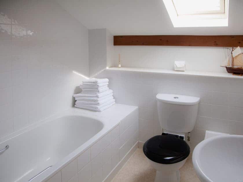 Bathroom | Marshwood Manor Cottages - The Grain Store, Bettiscombe, nr. Lyme Regis
