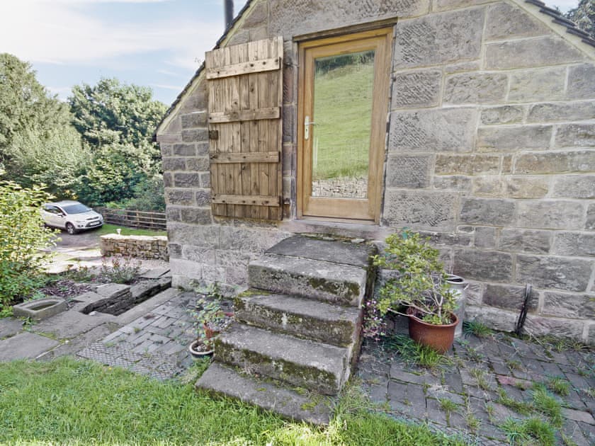 Exterior | Cornstore Cottage, Whatstandwell, nr. Matlock