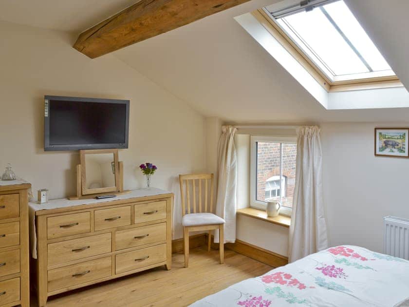 Master bedroom | Swallows Barn Cottage - Colley Mill Farm, North Rode
